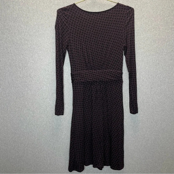 Boden Abigail Jersey Knit Leaf Print Midi Dress - Picture 8 of 8